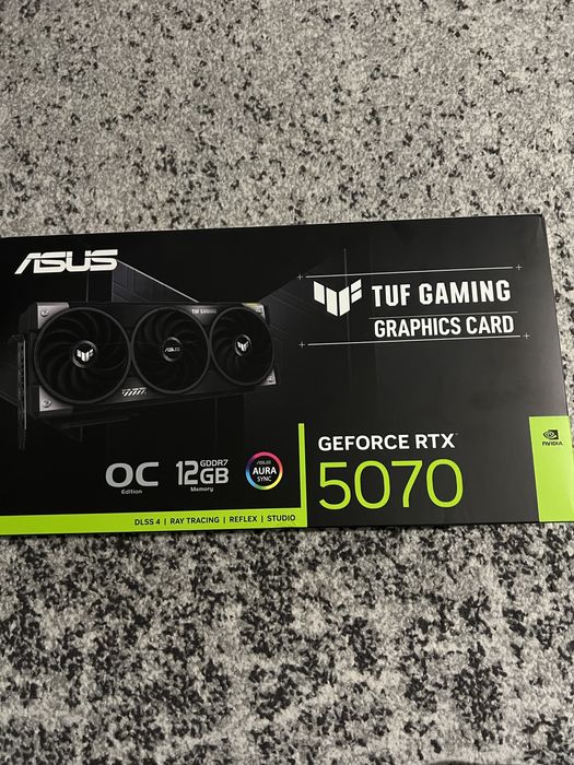 ASUS TUF Gaming GeForce RTX 5070 OC 12GB GDDR7 ЧИСТО НОВА!!!