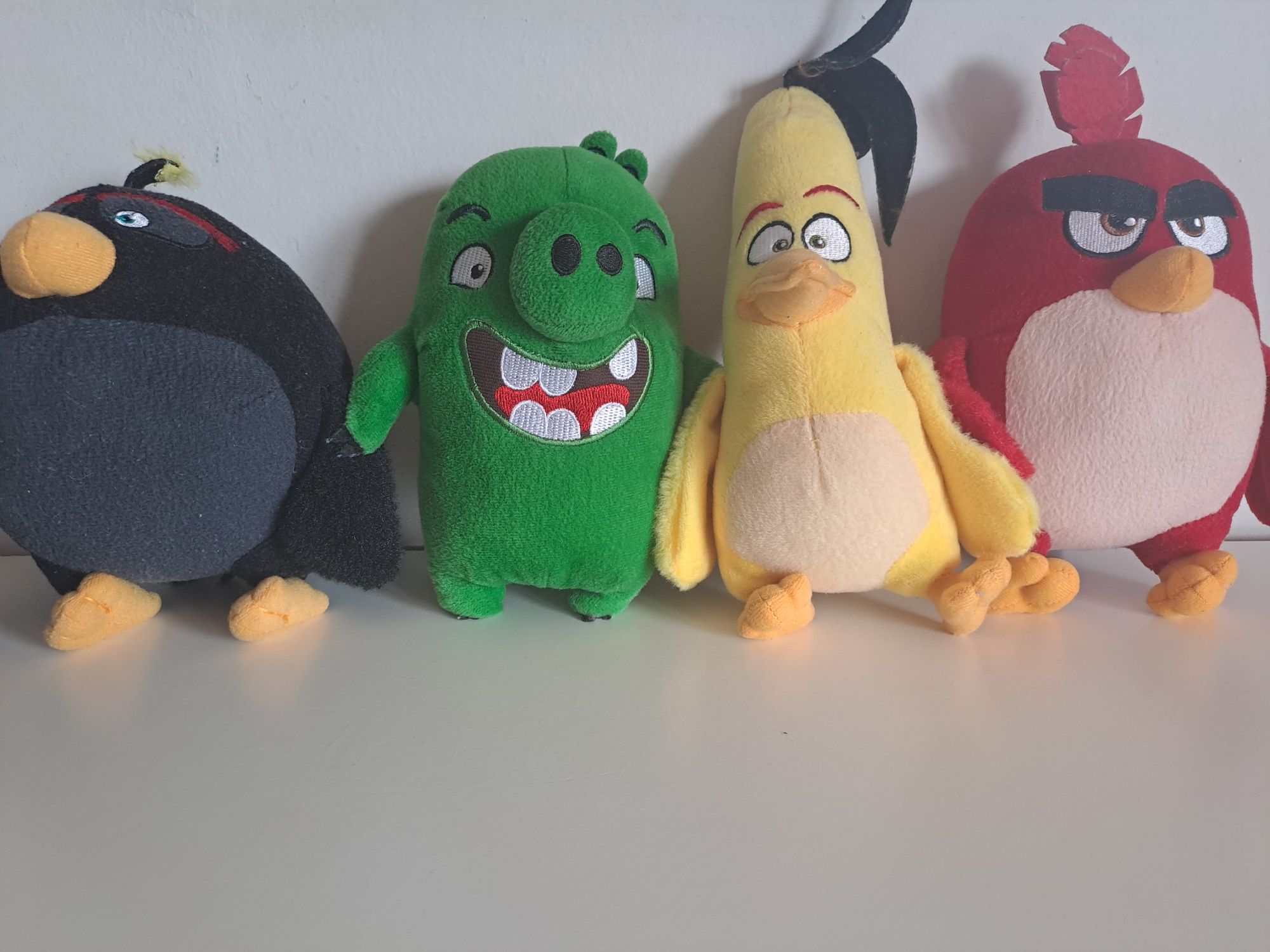 Плюшени играчки Angry Birds и други