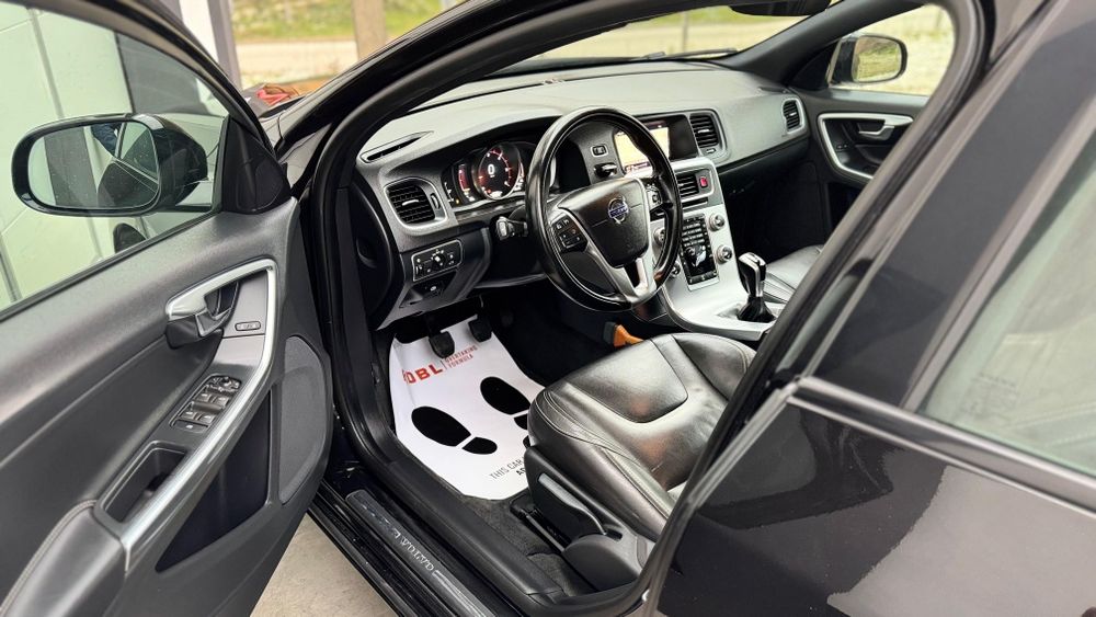 Volvo V60 D2 – 2018 – De Vânzare