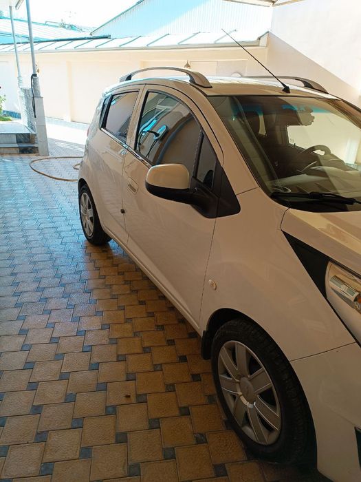 Продается авто спарк