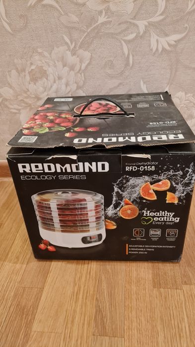 REDMOND RFD-0158 электросушилка