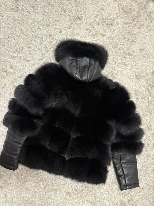 Haina din blana naturala si piele naturala