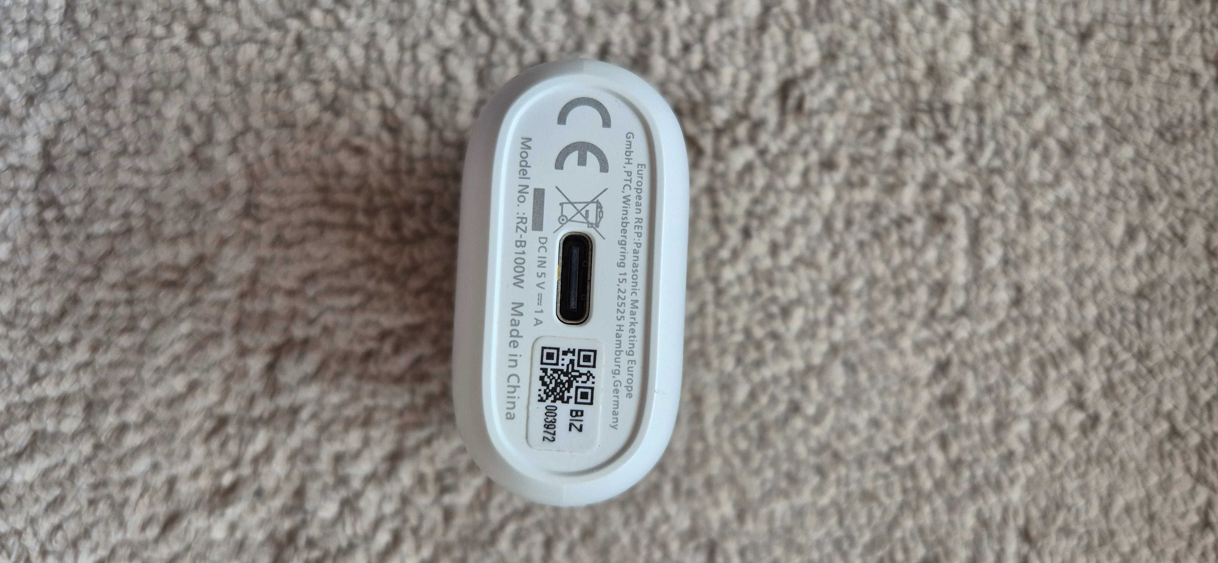 Panasonic RZ-B100W