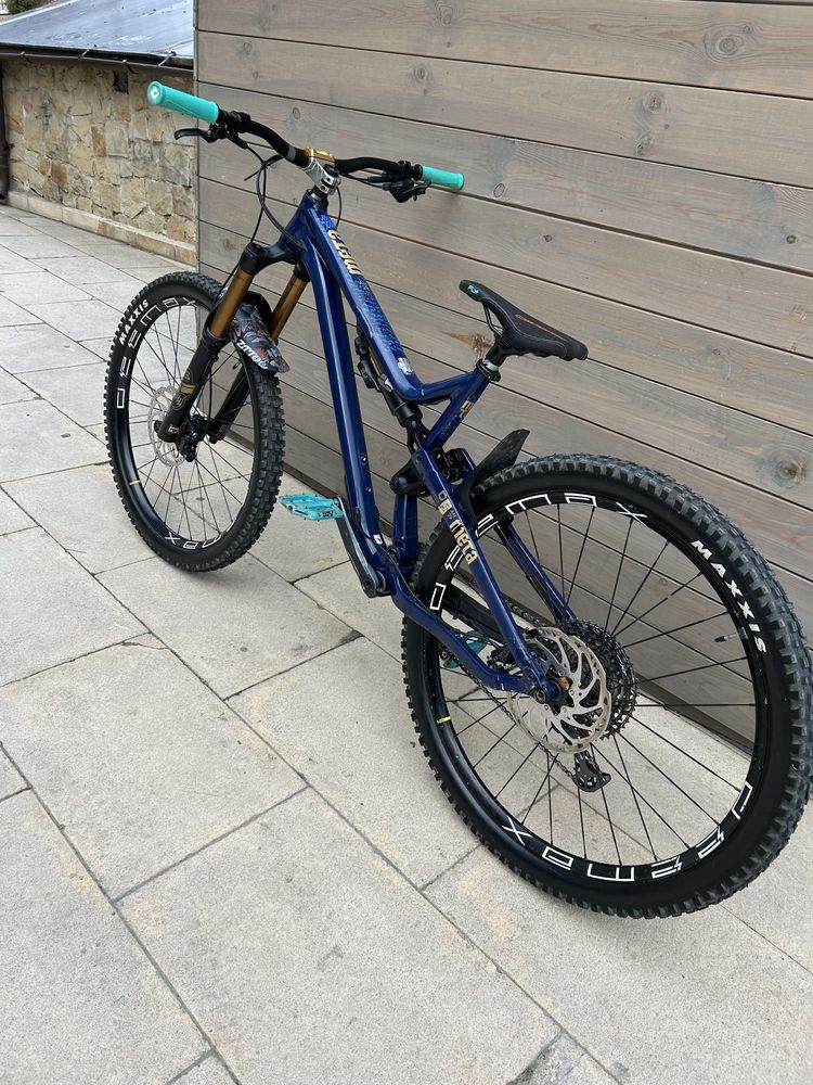 Bicicleta enduro full commencal meta am 29