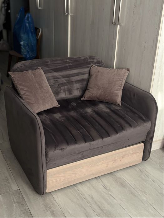 Кресло-кровать среднее состояние