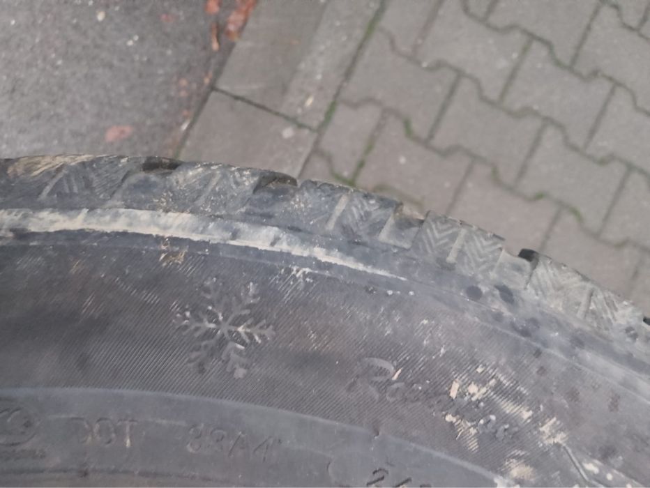 Vând set roti de iarna cu genti 205 55 r 16