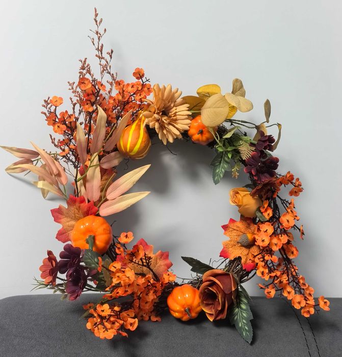 Есенни венци от изкуствени цветя