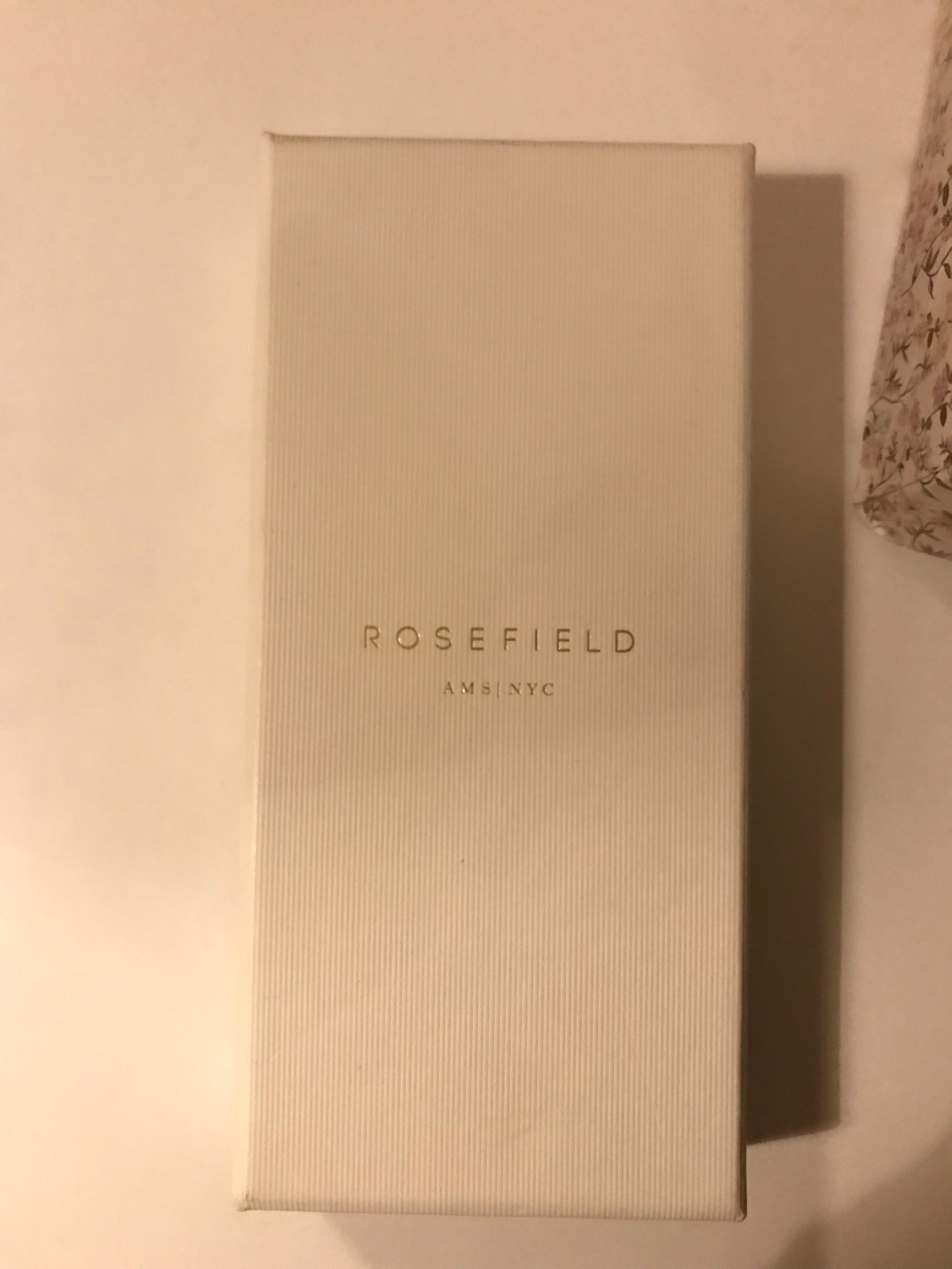 Часовник Rosefield