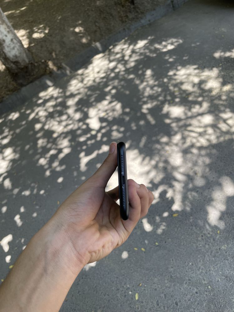 Iphone Xr idialni xolat
