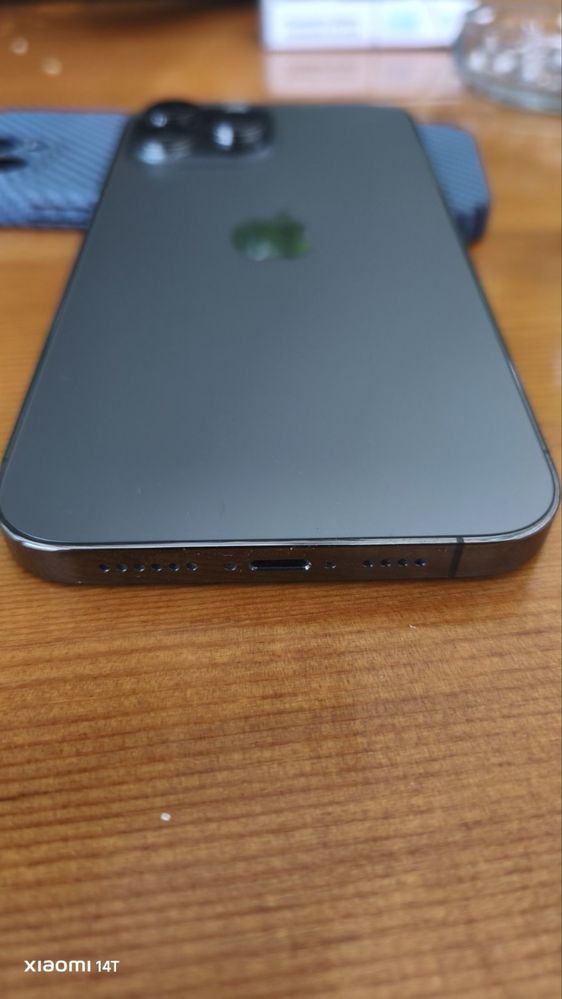 Продавам или заменям Iphone 13 pro max 256 gb