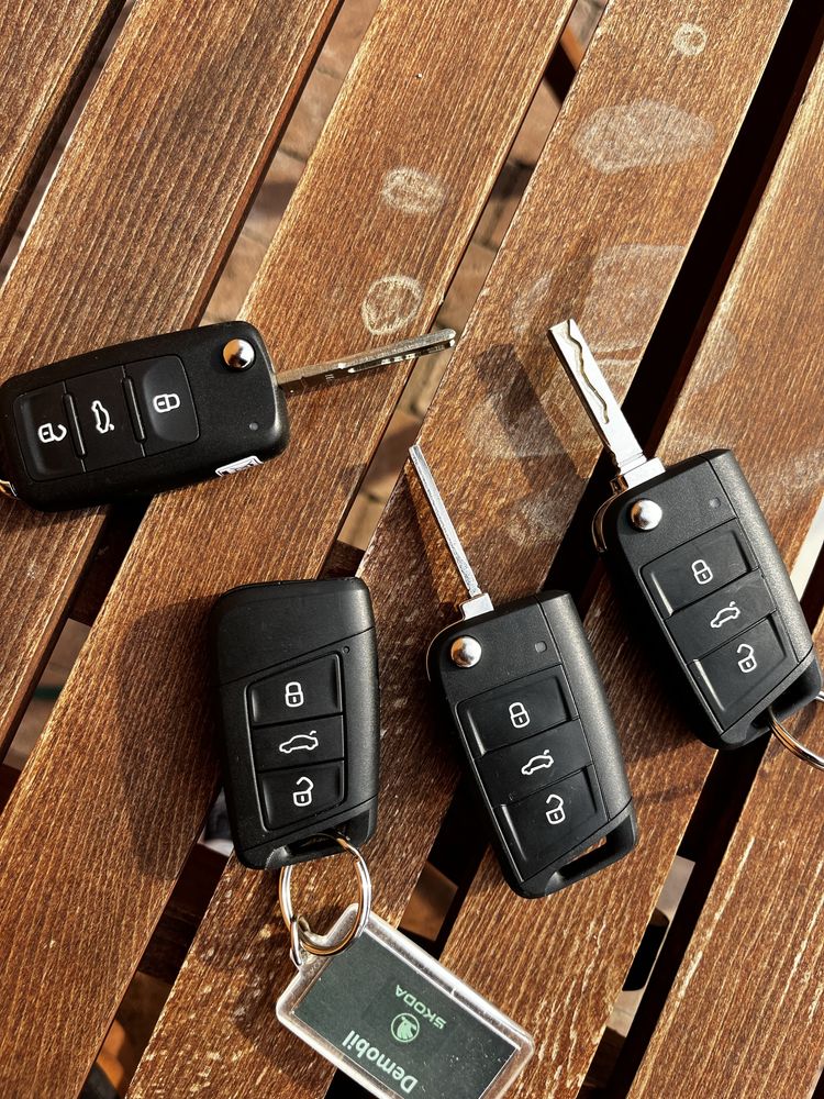 Chei auto skoda volkswagen