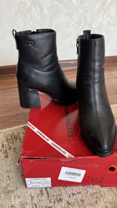 Қыстық етік сатылады. Ұқыпты, таза киілген.