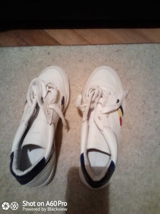 Vind încălțăminte sport piele