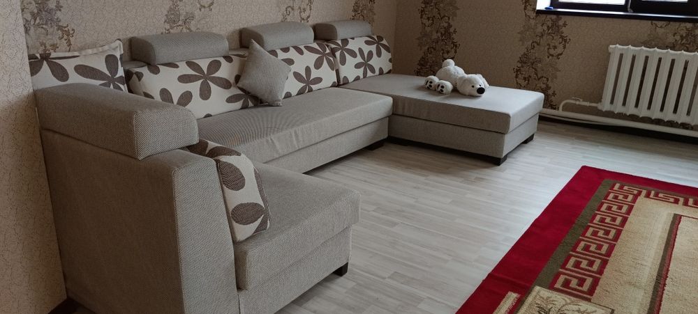 Диван для зала Цена  договорная
Цена  договорная 
3 месяца в доме, мал