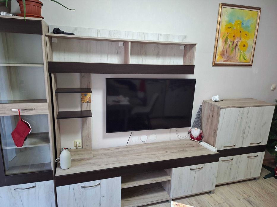 Модулна секция за всекидневна.