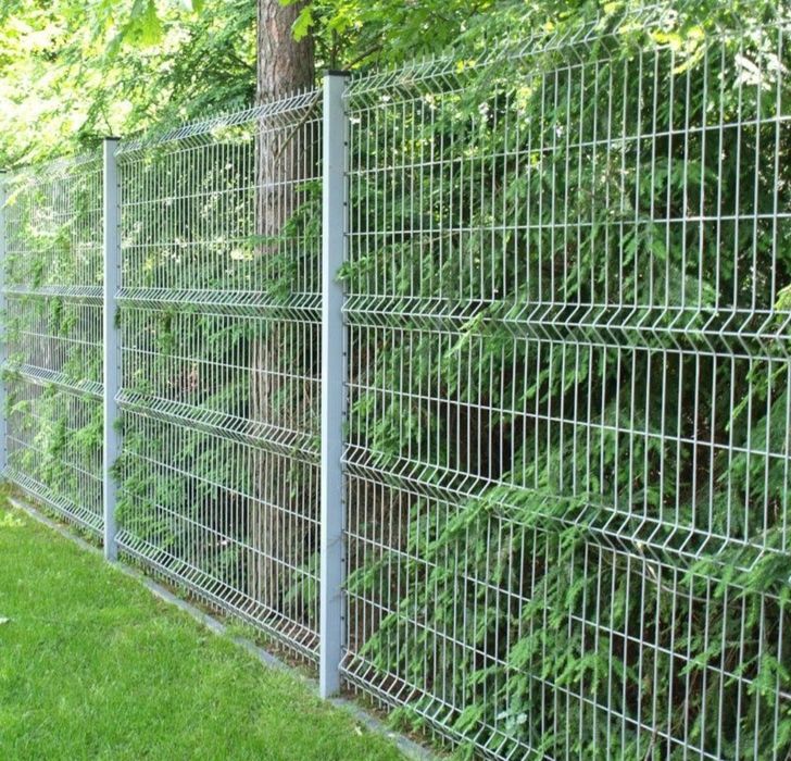 Meșter la garduri cu experiență în domeniul de peste 15 ani în constru