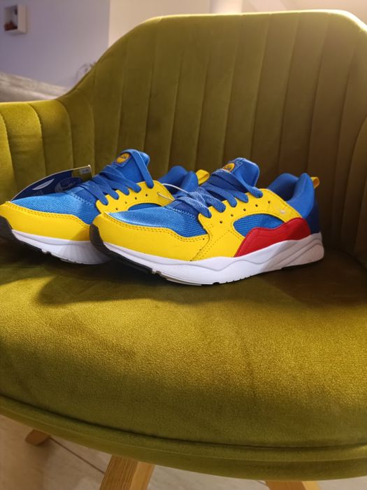 Vând adidași ldl , î. 3 mărimi disponibile