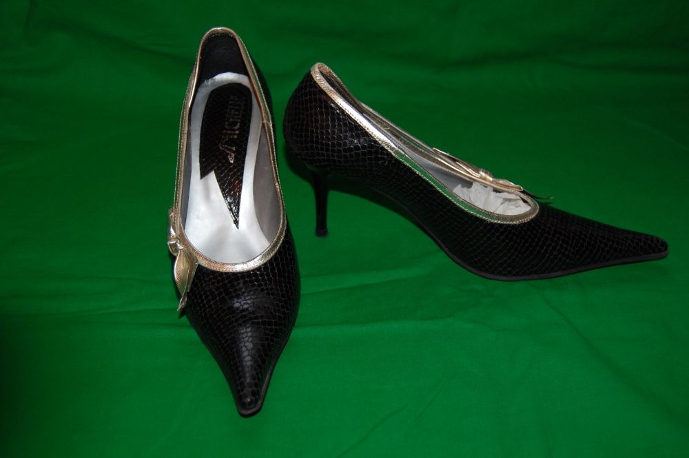 Pantofi din piele naturala 38, negri