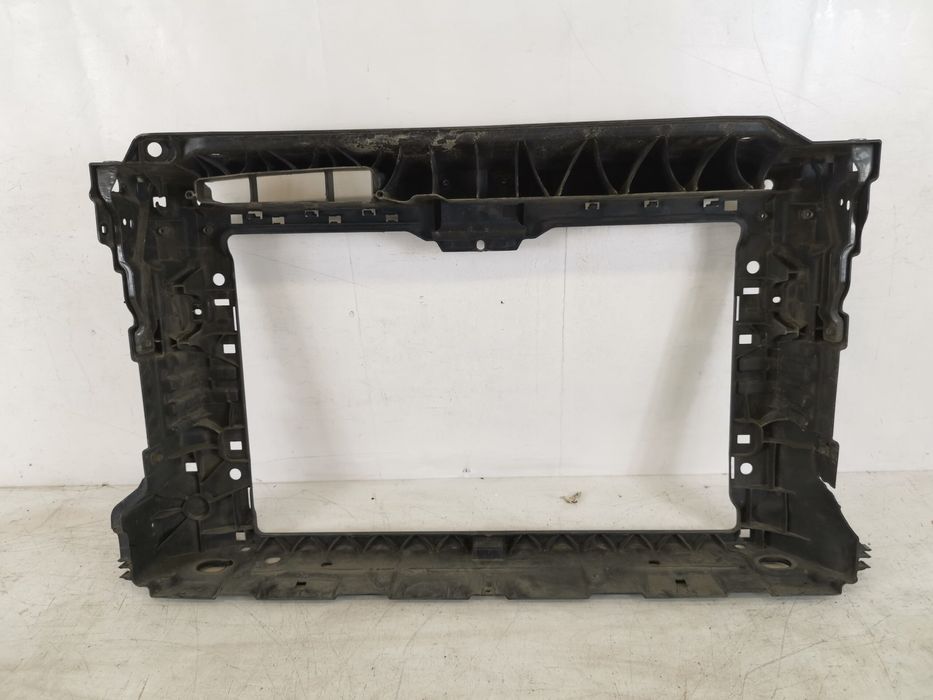 Челен панел / Trager Frontal Фолксваген ВВ Джета 6 / Volkswagen VW Jet