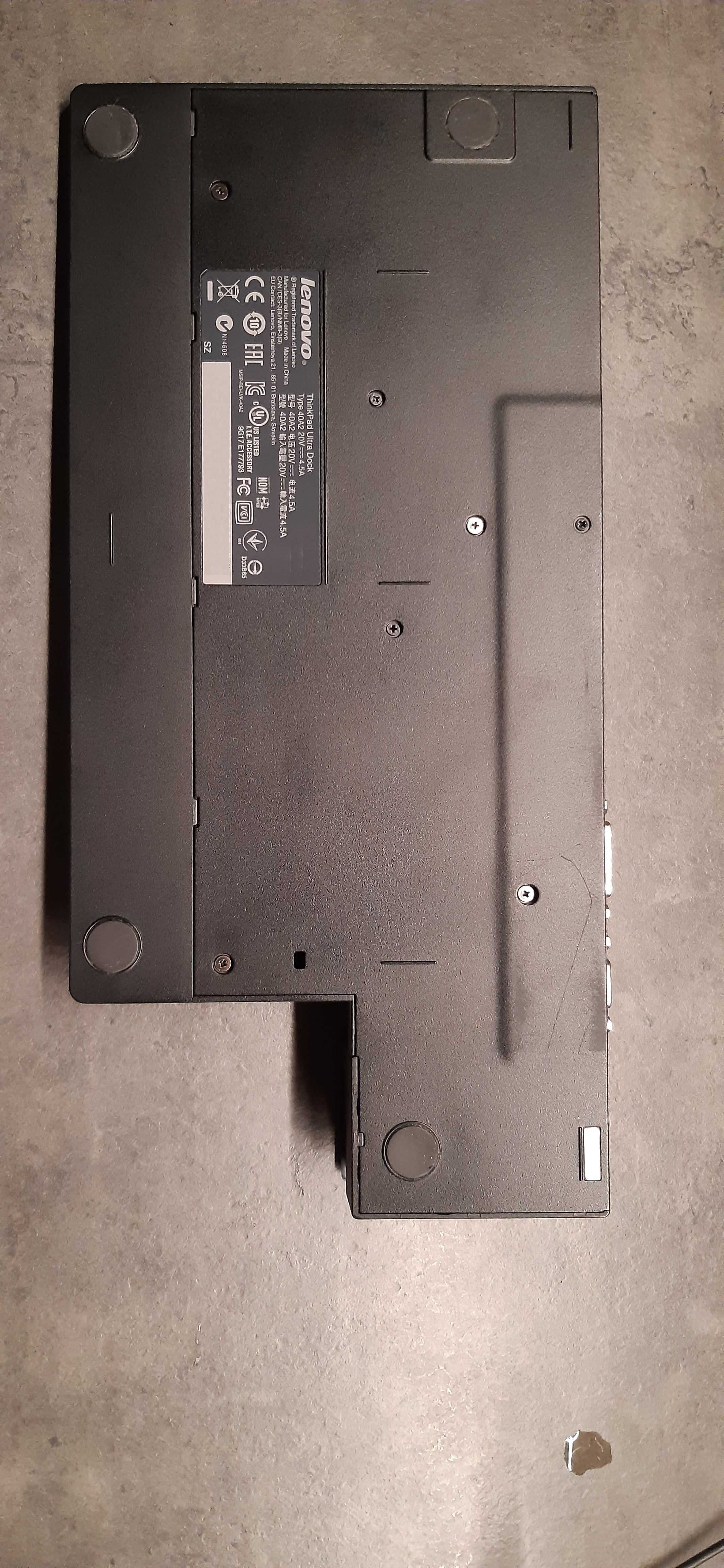 Ultra Docking Station ThinkPad Lenovo 40A2