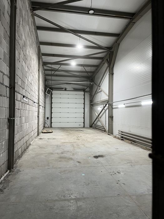 Сдаётся в аренду теплые боксы 2000кв метр