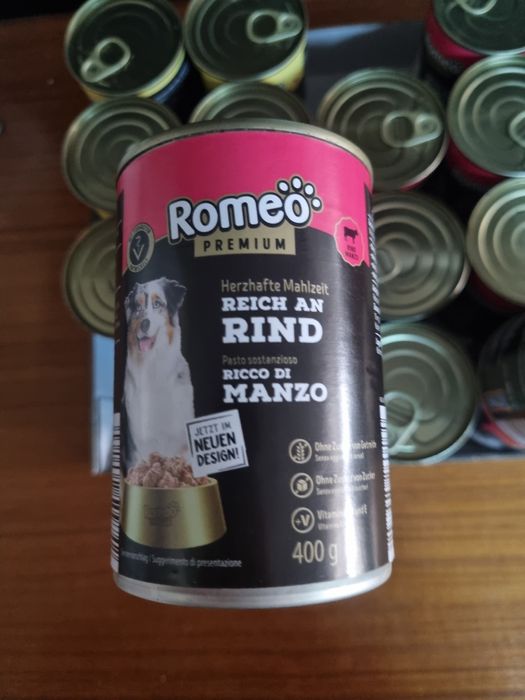 Hrană umedă pentru câini Romeo Premium 400g – pui,vită,inima de pasare
