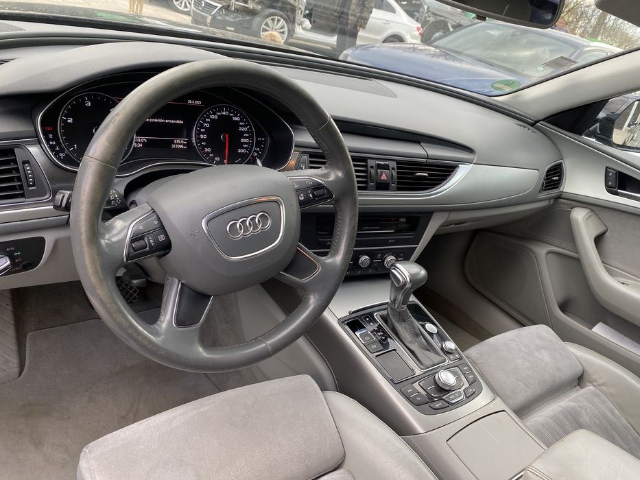 Ușă stânga față Audi 6 C7 2012