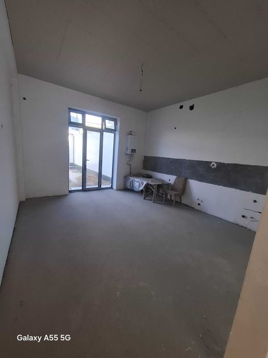 Продаётся дом в Яшнабадском районе ( Олмос).