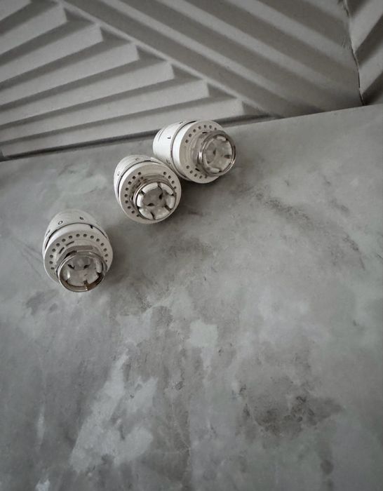 Продам регуляторы для батарей