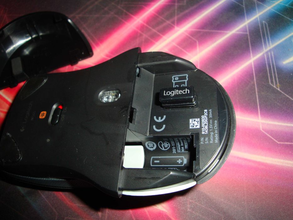 Mouse logitech M560 wireless unifing nano receiver nou