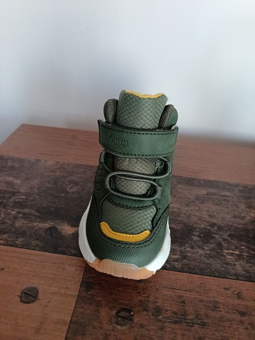 Детски зимни боти