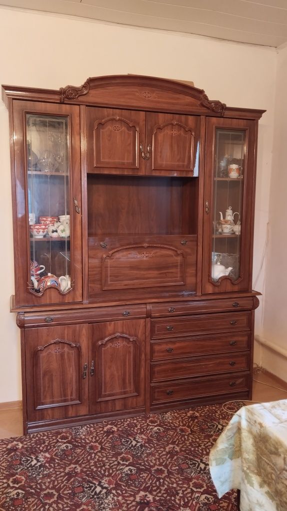 Продам горку для посуды