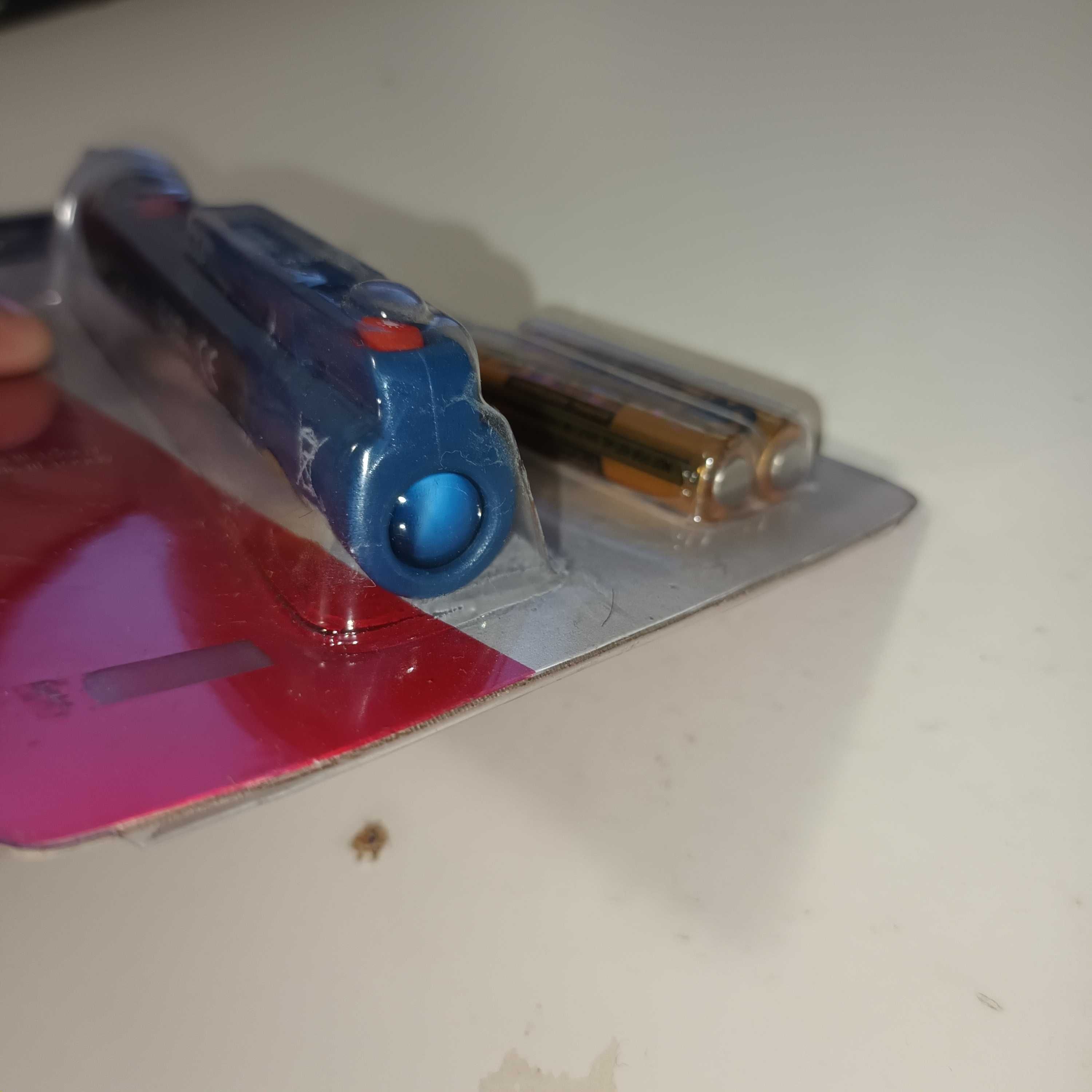 Detector de tensiune fără contact + lanternă TURBOTECH : TTAC10