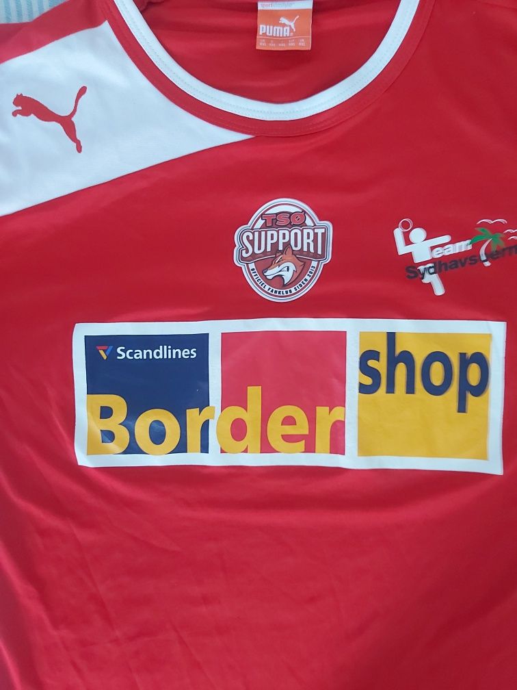 #Изключително рядка# оригинална футболна тениска Nykøbing FC-Puma