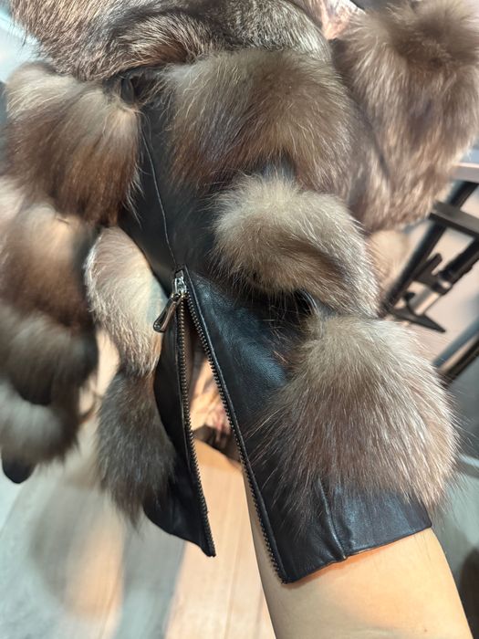 Haină din blană naturală