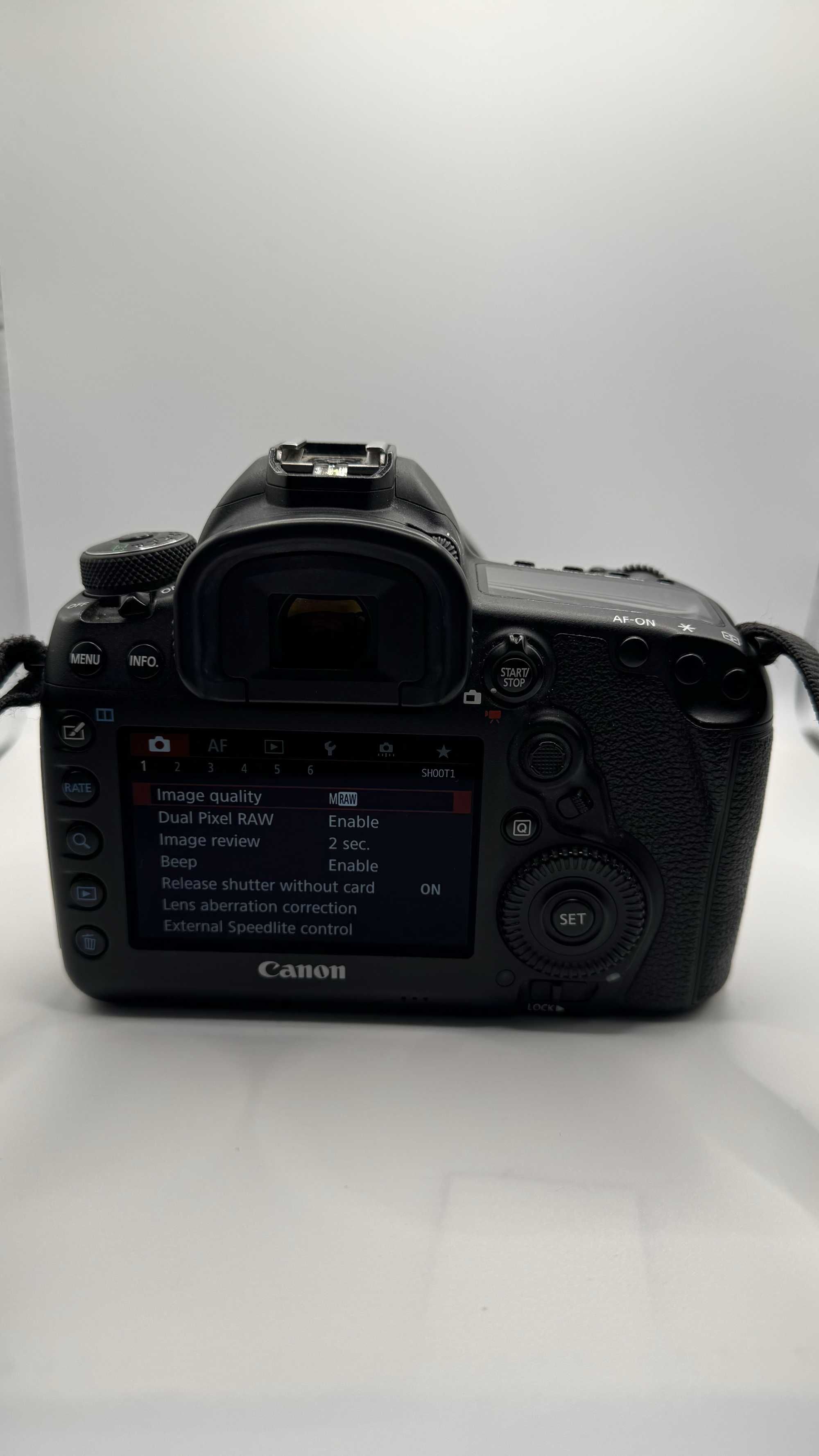 Canon 5D MARK IV (Body)
