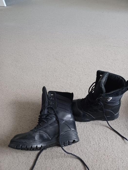 Vand bocanci militari tactici 39