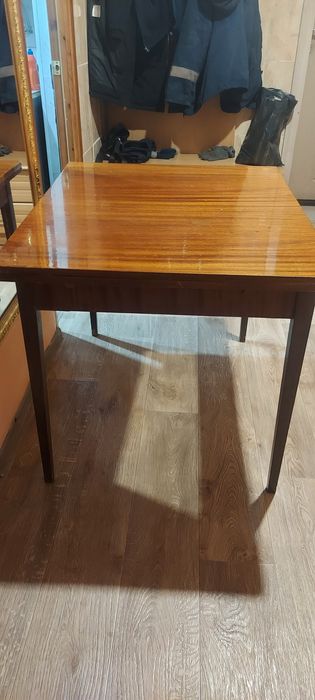 Продам стол  для кухни