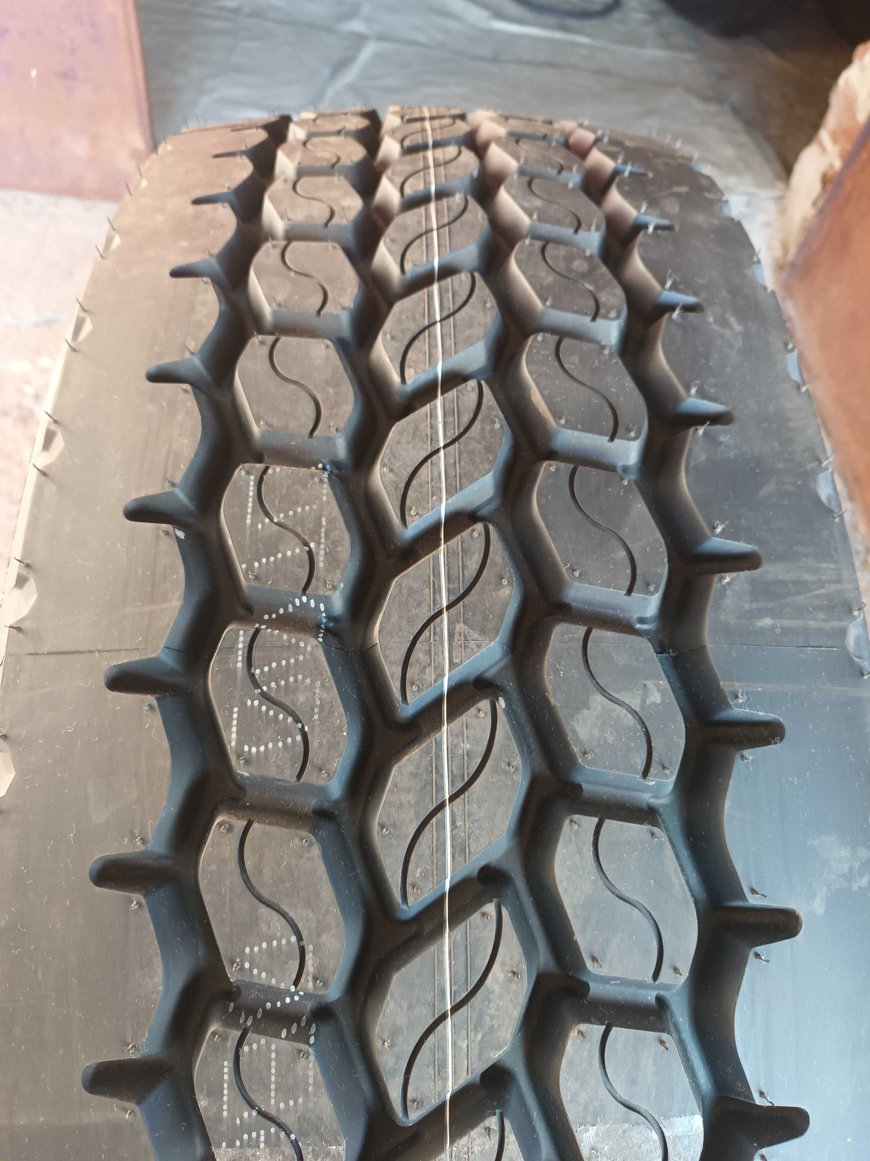 1 Нова тежкотоварна гума R22.5 385/65 Firestone FT833 160K M+S DOT0623