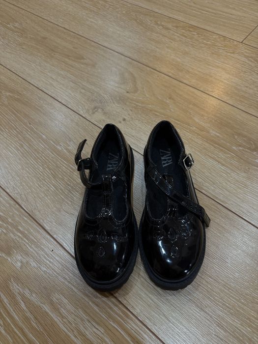 Туфли детские в школу