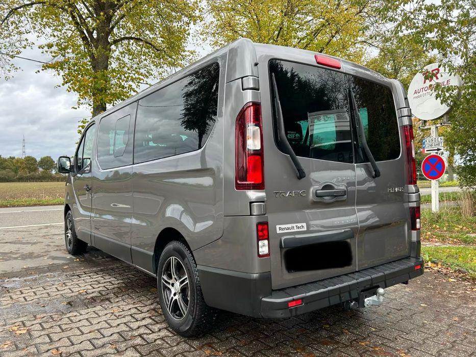 Dezmembrez Renault Trafic 1.6 DCI, cutie manuala - 60.000km