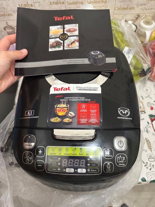 Продается мультиварка Tefal RK 745832 черный