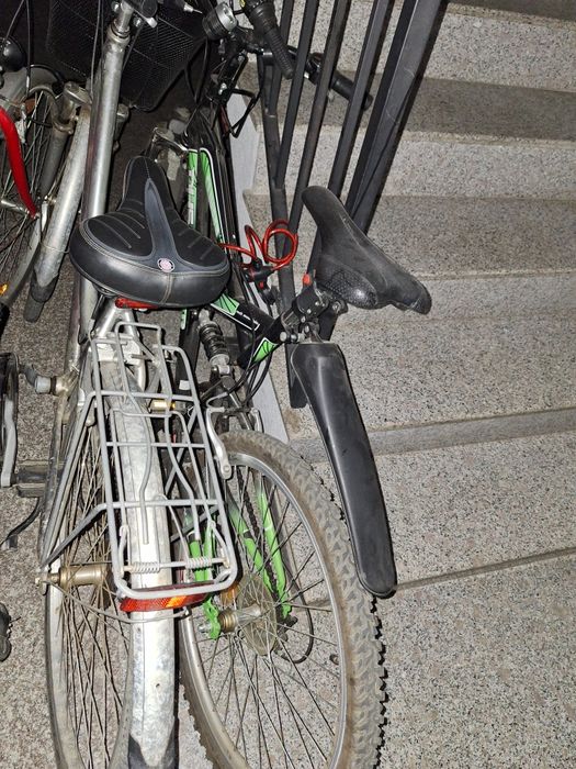 Bicicleta  pentru adulți