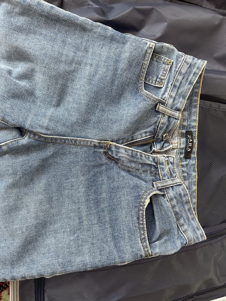 Джинсы zara