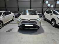 Toyota RAV4 Hybrid (Benzina Electric) | 178cp | Automata | 2x4