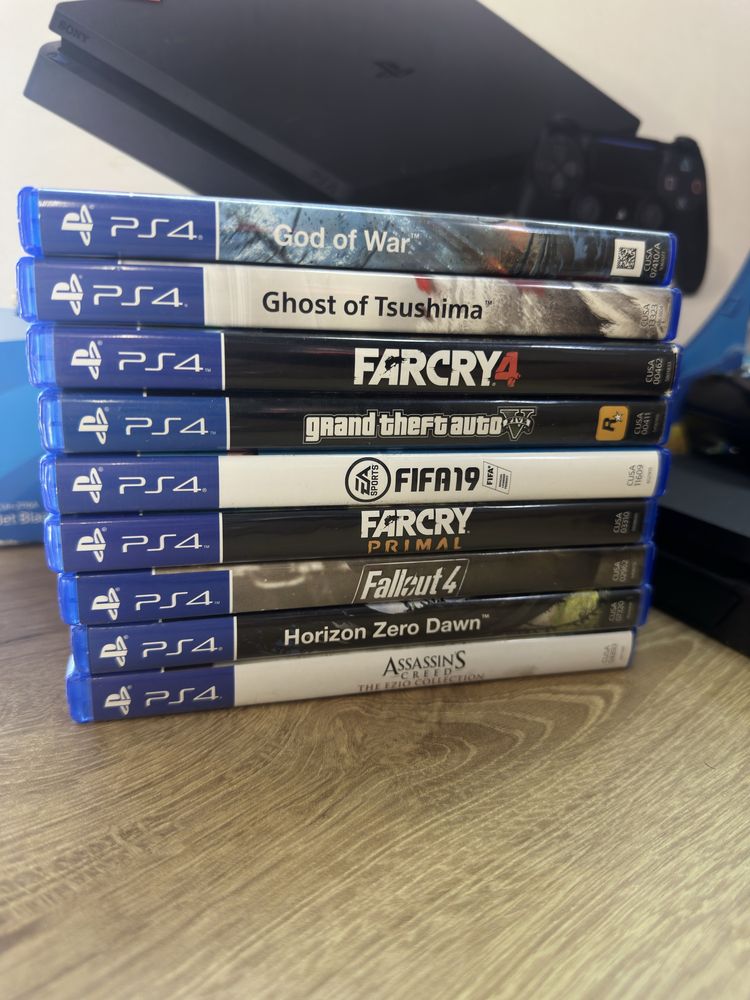 Playstation 4 SLIM 500GB + Игри