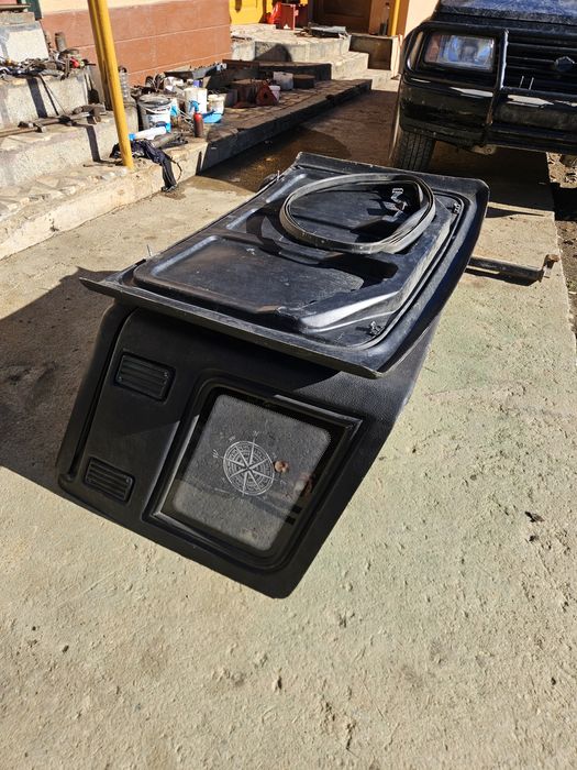 Dezmembrez suzuki vitara 1.6 8