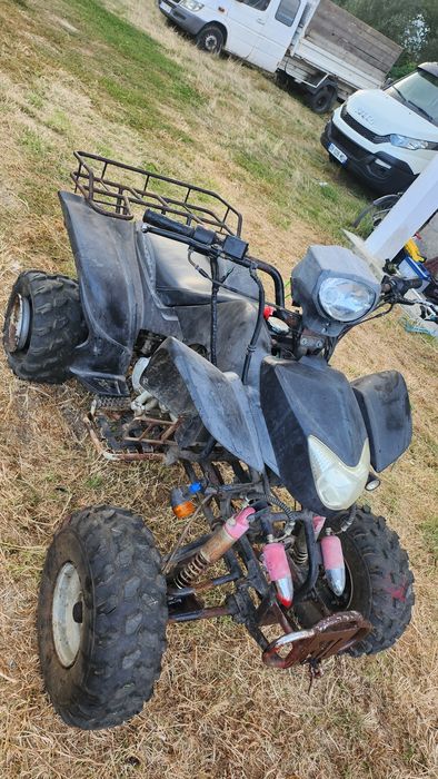 Vând atv 250cc în stare bună