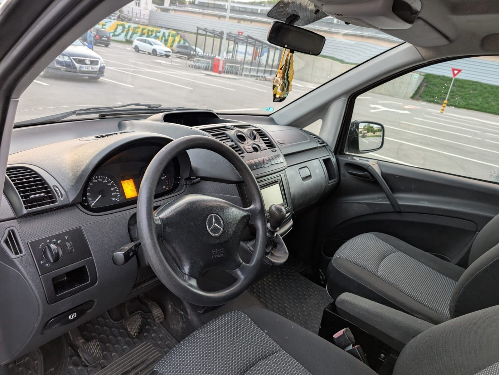 Mercedes-Benz Vito 113; An 2011