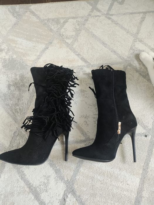 Ботильоны на шпильках